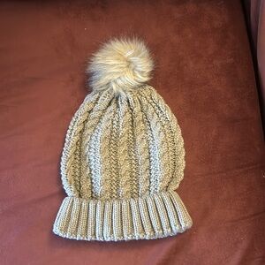 New York & Company NY&C cable knit beanie hat in tan
